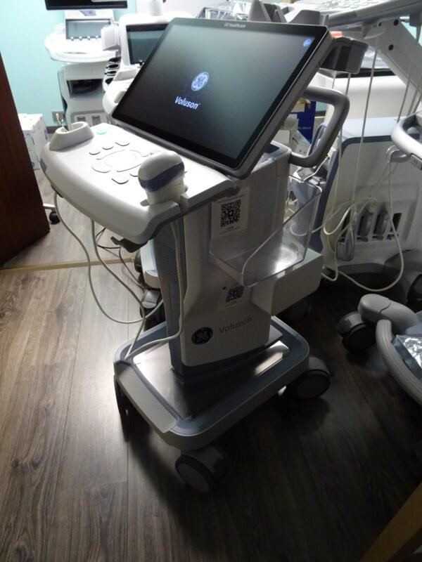 BUNDLE Voluson Swift refurbished by GE Healthcare – Bild 3